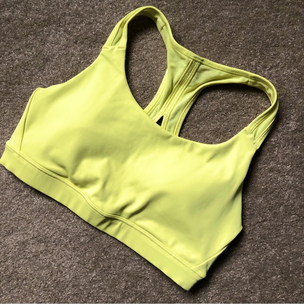 Athleta Contender Sports Bra EUC